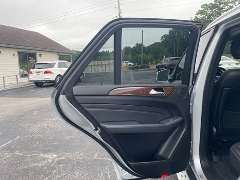 Used 2012 Mercedes-Benz ML 350 4MATIC image 17