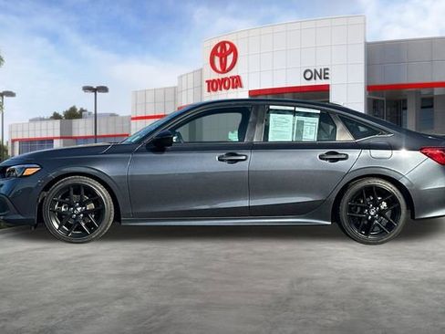 Used 2024 Honda Civic Sport image 8