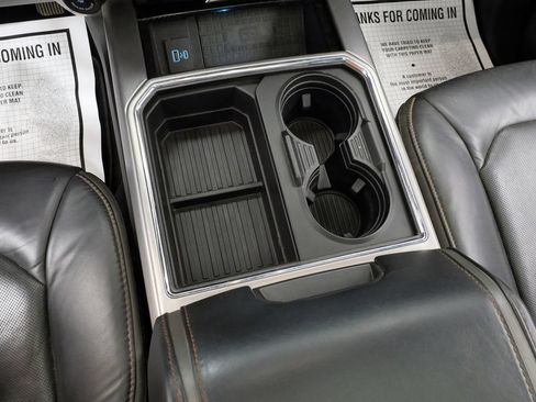 Used 2022 Ford F350 Platinum w/ Tremor Off-Road Package AWD/4WD image 36