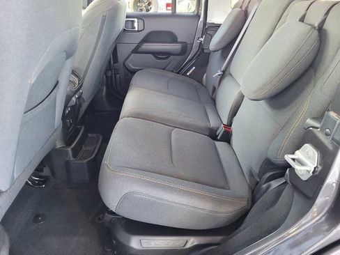 Certified 2025 Jeep Wrangler Unlimited Sahara image 18