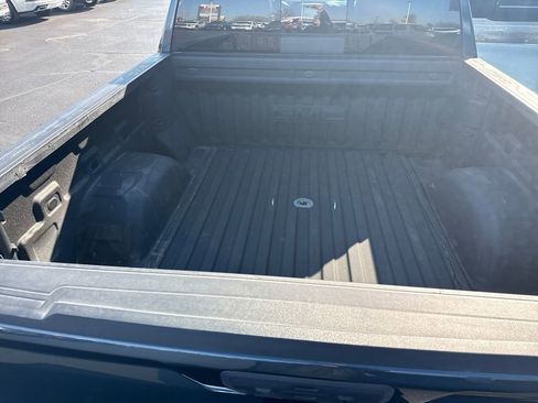 Used 2019 GMC Sierra 1500 SLT w/ SLT Premium Plus Package image 29