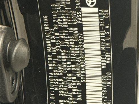 Used 2023 Toyota Corolla LE image 27