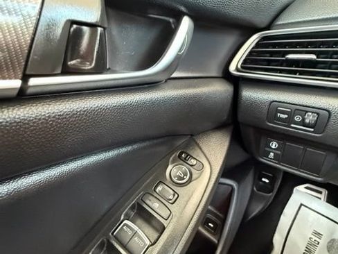 Used 2022 Honda Accord Sport Special Edition image 11