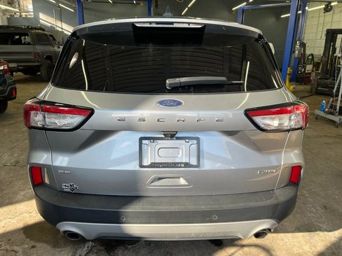 Used 2022 Ford Escape SE w/ Convenience Package image 4