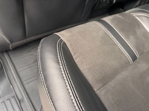 Used 2023 Ford Ranger Lariat w/ Tremor Off-Road Package image 14