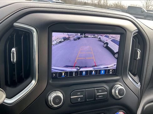 Used 2020 GMC Sierra 3500 AT4 w/ AT4 Premium Package image 18