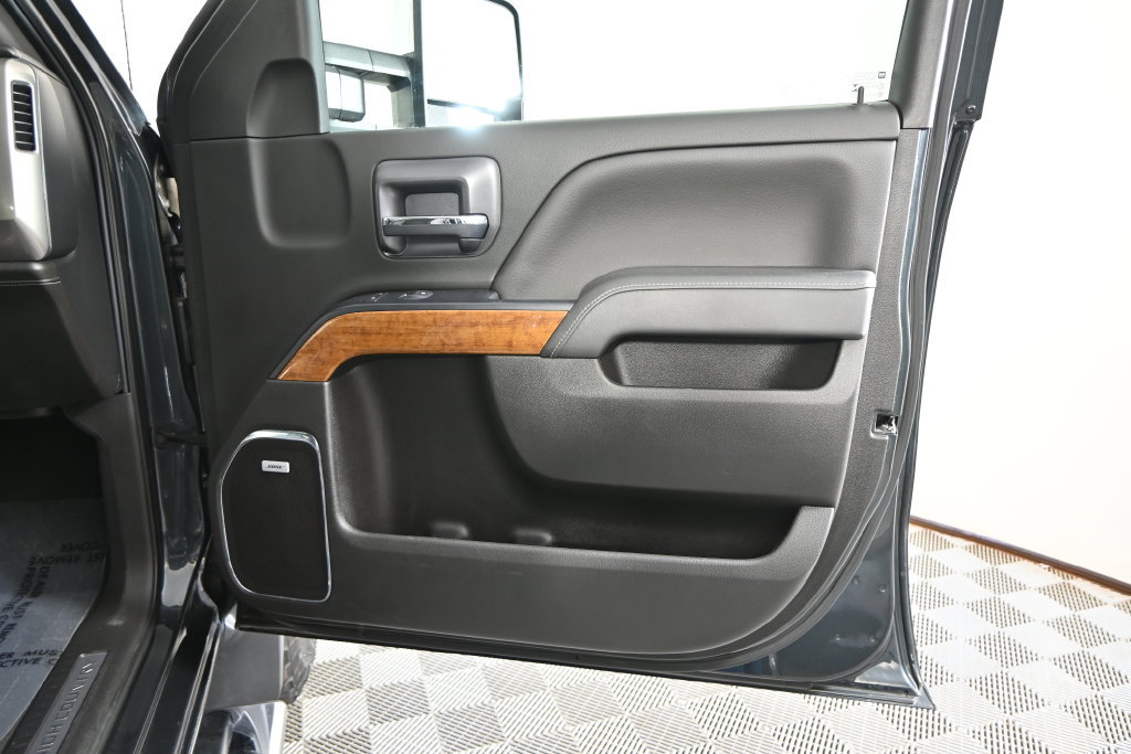 Used 2019 Chevrolet Silverado 3500 High Country w/ Duramax Plus Package AWD/4WD image 13