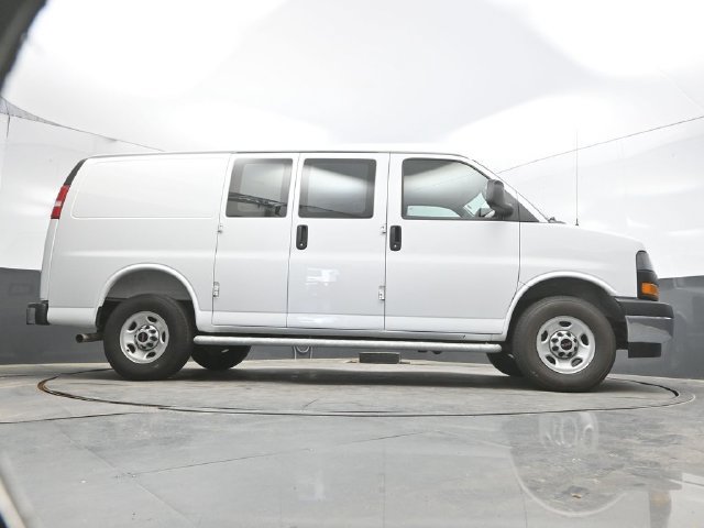 Used 2025 GMC Savana 2500 w/ Driver Convenience Package RWD image 47