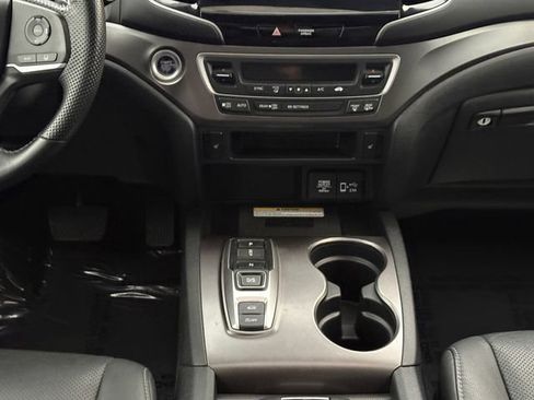 Used 2022 Honda Passport EX-L image 11