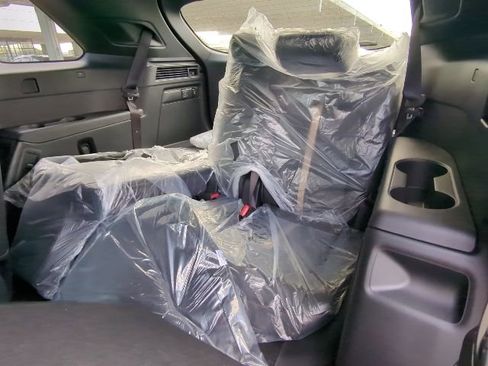 New 2026 MAZDA CX-90 Plug-In Hybrid w/ Premium Plus image 8