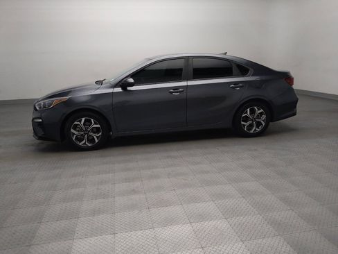 Used 2020 Kia Forte LXS FWD image 2