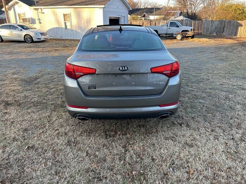 Used 2013 Kia Optima EX w/ Premium Pkg image 3