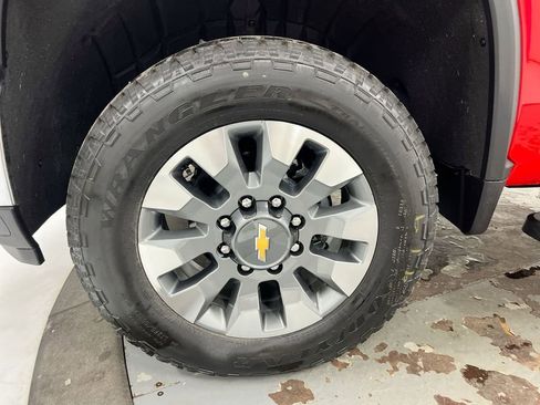 New 2026 Chevrolet Silverado 2500 LT w/ All Star Edition AWD/4WD image 27