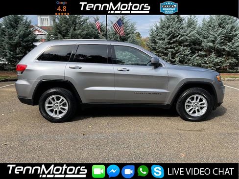 Used 2018 Jeep Grand Cherokee Laredo image 3