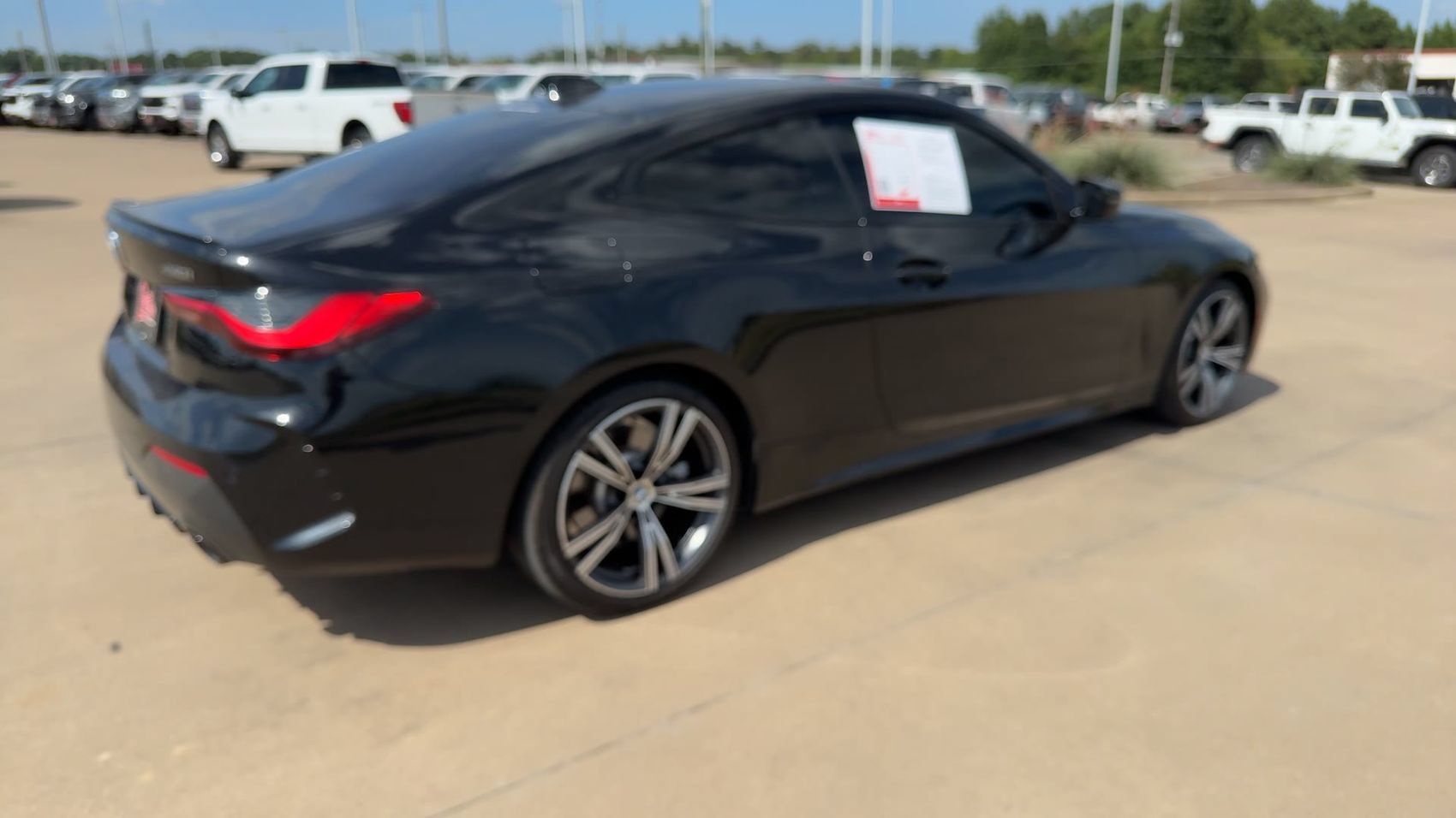 Used 2022 BMW 430i xDrive Coupe w/ M Sport Package AWD/4WD image 9