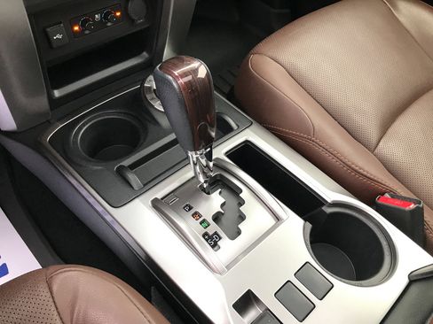 Certified 2022 Toyota 4Runner Limited image 24