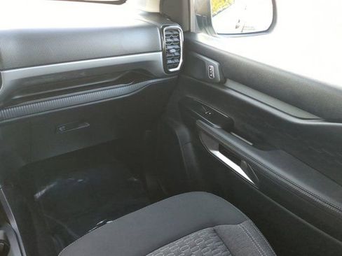 Used 2024 Ford Ranger XLT w/ Trailer Tow Package image 17