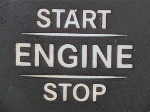 Used 2023 Mercedes-Benz Sprinter 2500 image 12