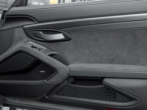 Used 2025 Porsche 718 Boxster Spyder RS image 35