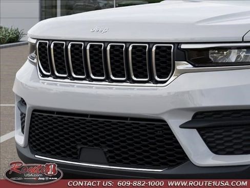 New 2026 Jeep Grand Cherokee Laredo X AWD/4WD image 12