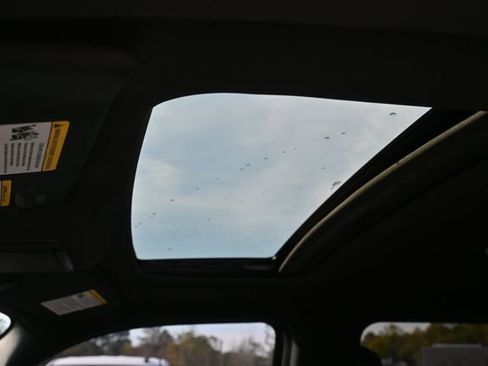 Used 2014 Ford F150 Limited image 12