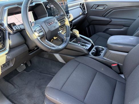 Certified 2025 GMC Canyon Elevation w/ Convenience Package RWD image 18