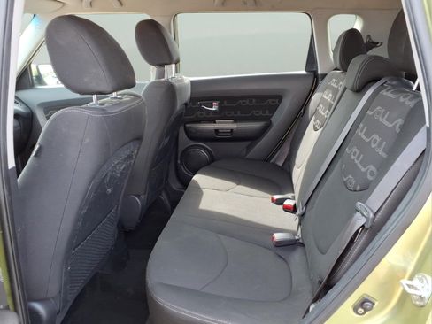 Used 2012 Kia Soul + FWD image 26