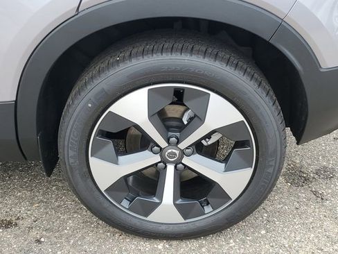 New 2026 Volvo XC40 B5 Plus w/ Protection Package Premier image 32