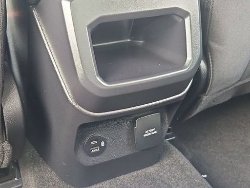 Used 2025 Ford Ranger XLT w/ FX4 Off-Road Package AWD/4WD image 24