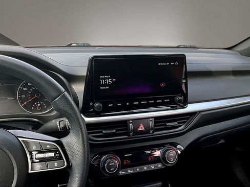 Used 2024 Kia Forte GT-Line FWD image 9