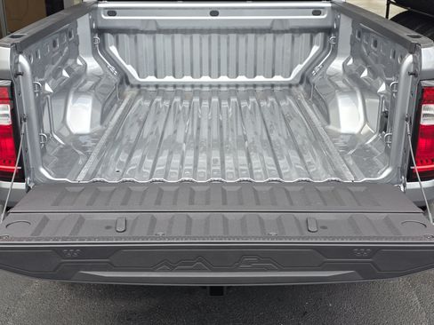 New 2026 GMC Canyon Elevation w/ Convenience Package RWD image 29