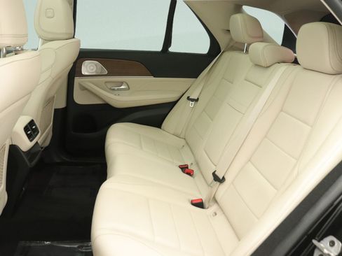 Certified 2024 Mercedes-Benz GLE 350 4MATIC image 31