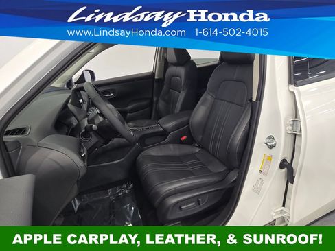 Used 2024 Honda HR-V EX-L image 12