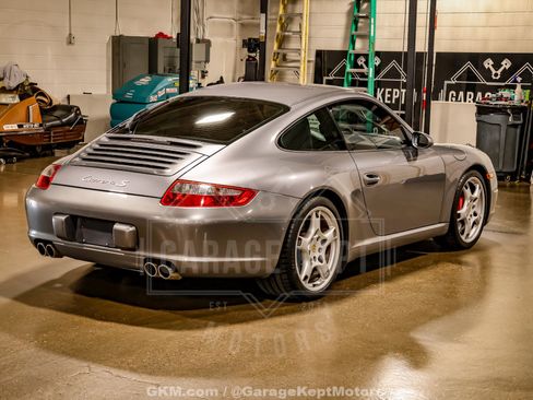 Used 2005 Porsche 911 Carrera S RWD image 8