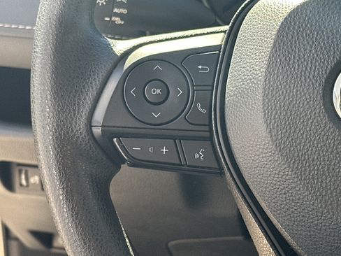 Certified 2025 Toyota RAV4 XLE image 18