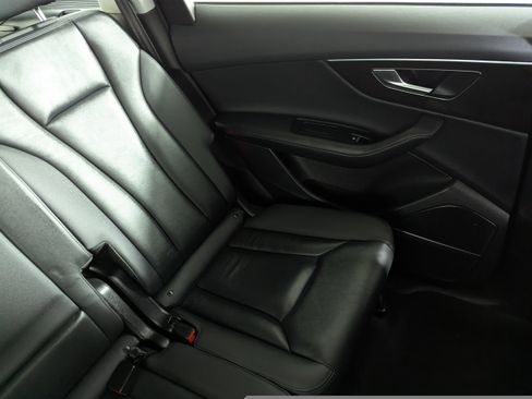 Used 2023 Audi Q7 3.0T Premium Plus w/ Premium Plus Package image 42