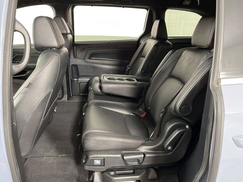 Used 2023 Honda Odyssey Sport image 27