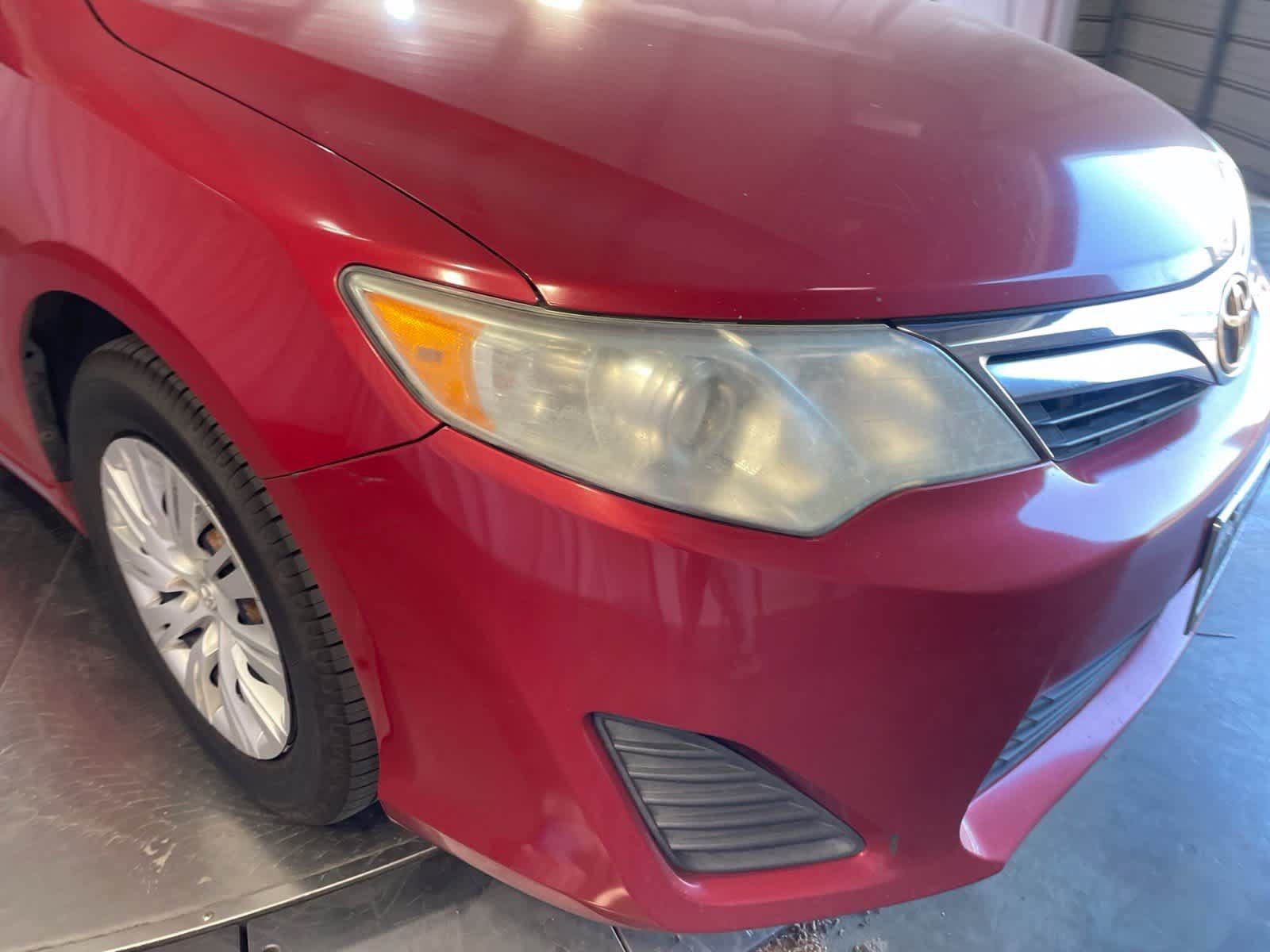 Used 2012 Toyota Camry LE FWD image 13