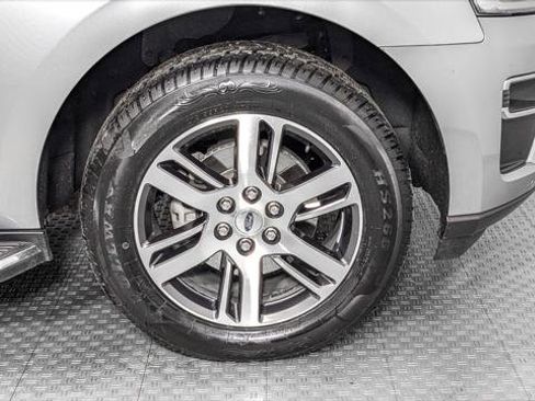 Used 2023 Ford Expedition Max Limited image 36