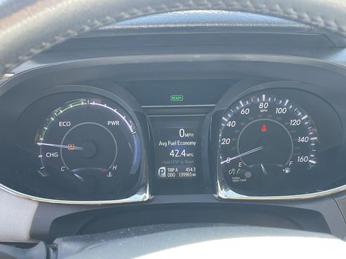 Used 2013 Toyota Avalon XLE Premium image 7