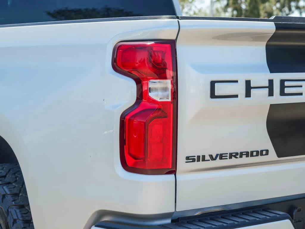 Used 2022 Chevrolet Silverado 1500 RST AWD/4WD image 7