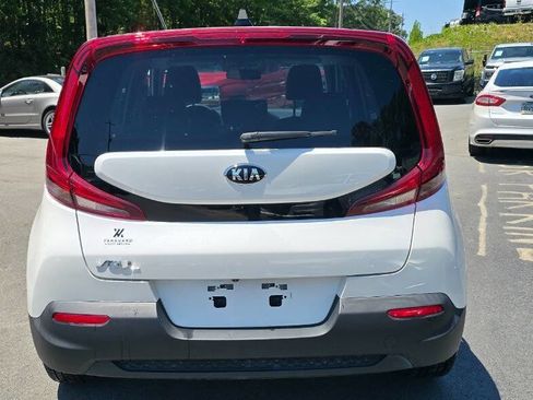 Used 2021 Kia Soul LX FWD image 6