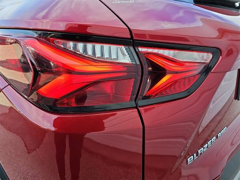 Used 2019 Chevrolet Blazer LT image 34