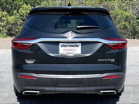 Used 2018 Buick Enclave Premium w/ Experience Buick Package AWD/4WD image 6