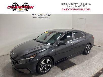 Used 2022 Hyundai Elantra SEL w/ Convenience + Premium Package