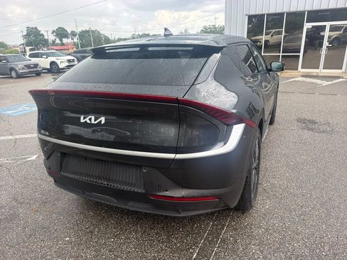 Used 2024 Kia EV6 Light RWD image 8