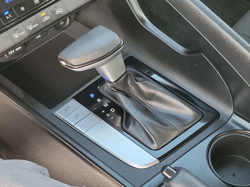 Certified 2023 Hyundai Elantra SEL w/ Cargo Package image 13