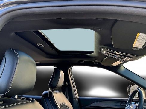 Certified 2023 Jeep Grand Cherokee Altitude image 15