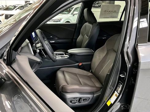 New 2026 Lexus TX 350 AWD image 9