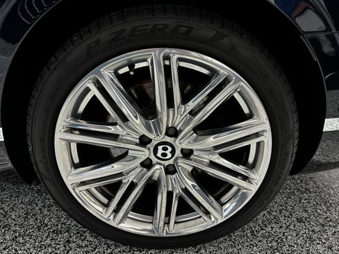 Used 2021 Bentley Flying Spur W12 AWD/4WD image 6